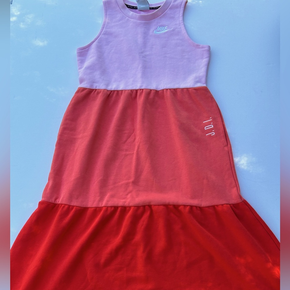 Cute and casual sleeveless Nike dress